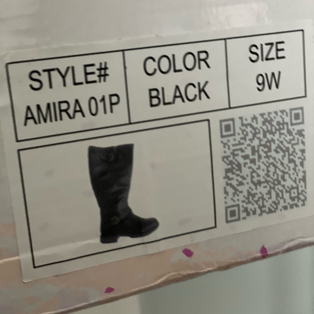 Twisted Amira - Woman’s Black over the calf boots .